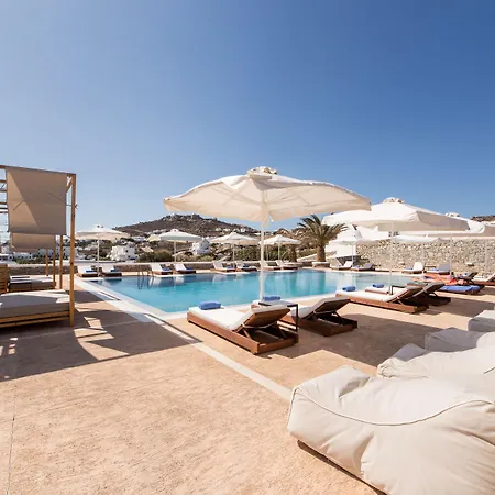 Osom Hotel apartamentowy 4*