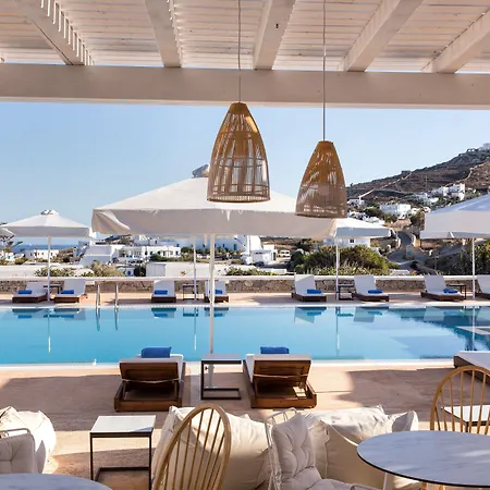 Osom Hotel apartamentowy 4*