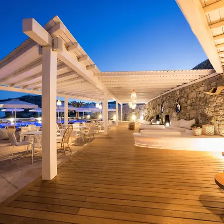 Osom Hotel apartamentowy 4*